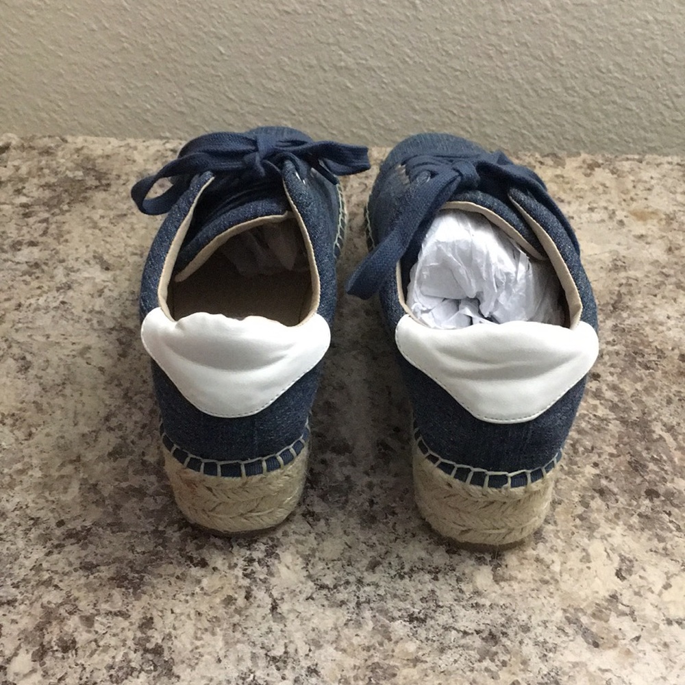 Steve Madden Denim Shoes - Picture 4 of 7